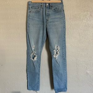 Levi 501 Stretch Skinny Jean 🩵
